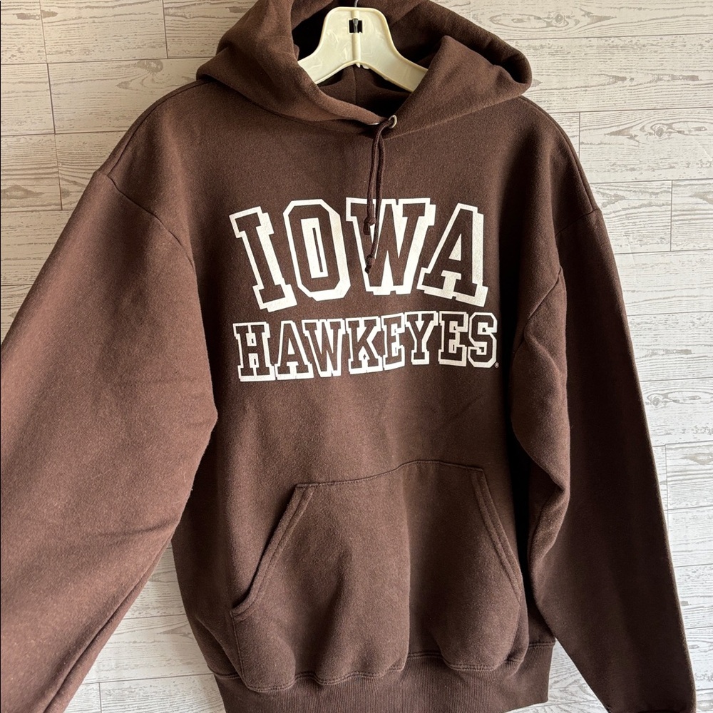 Vintage‎ Iowa Hawkeyes brown hoodie sweatshirt Women’s Medium Tailgate Gorpcore